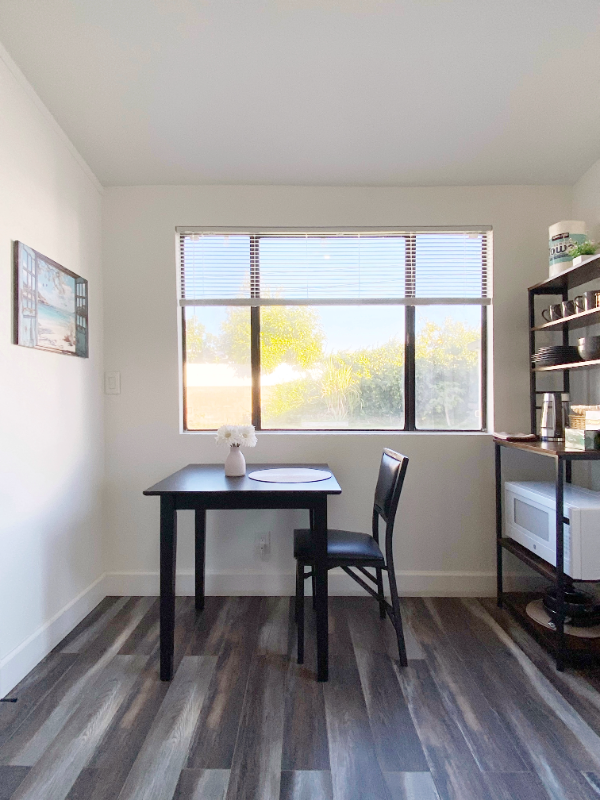 416 N Lee Ave - Photo 6 of 18