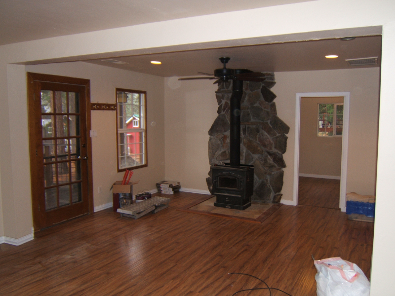 106 Coates Ave - Photo 3 of 15