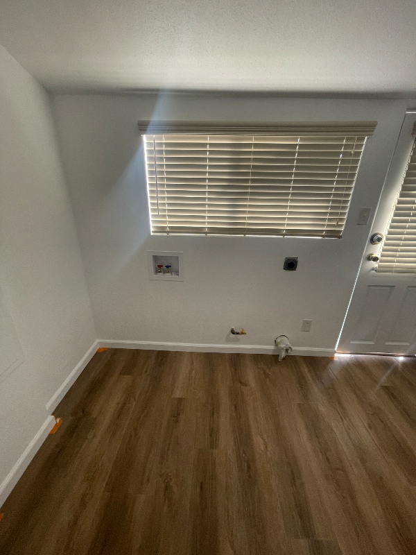 12512 Broadway - Photo 3 of 16