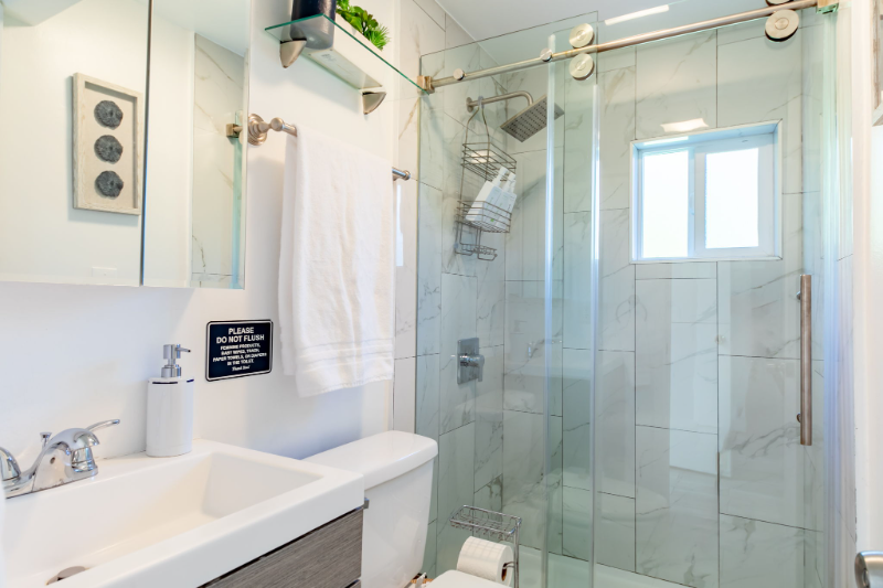 13731 Olympic Ave - Photo 5 of 19