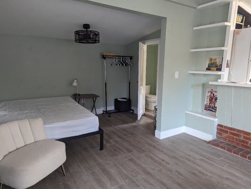 6161 Longridge Ave #1 - Photo 6 of 6