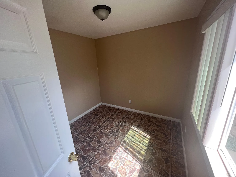 3058 Murray Ln - Photo 3 of 3