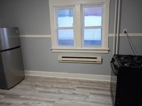 378 Prospect St #1R - Photo 1 of 1