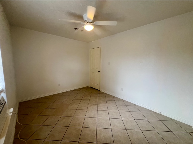 831 Deerpass Dr #1-2 - Photo 7 of 11