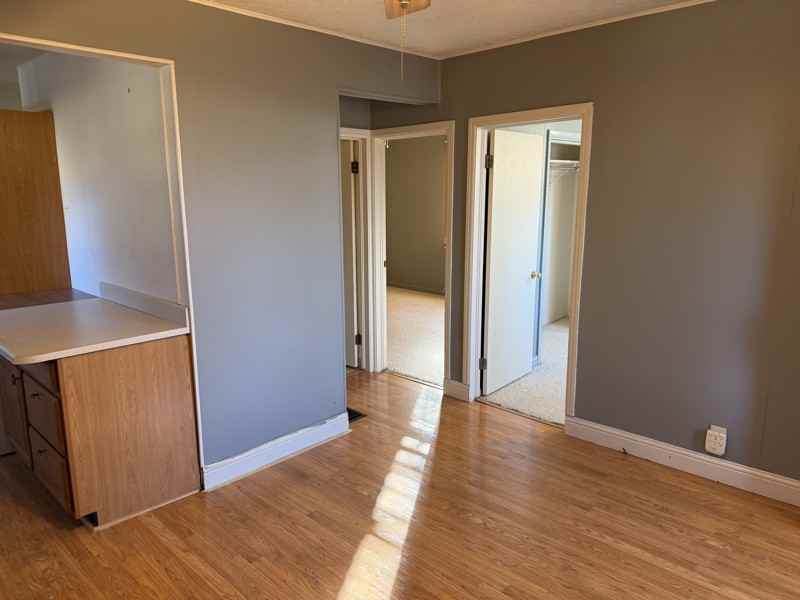 474 Jefferson St - Photo 4 of 20