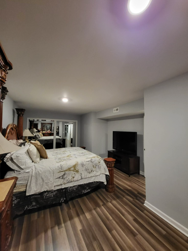 9189 Lees Ridge Rd - Photo 4 of 15