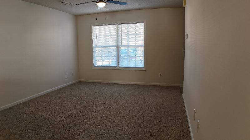 221A Springfield Cir #A - Photo 4 of 15