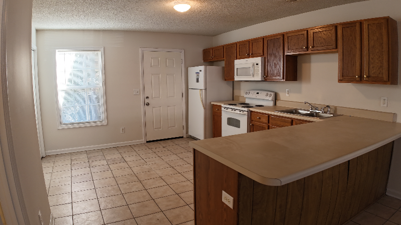 221A Springfield Cir #A - Photo 5 of 15