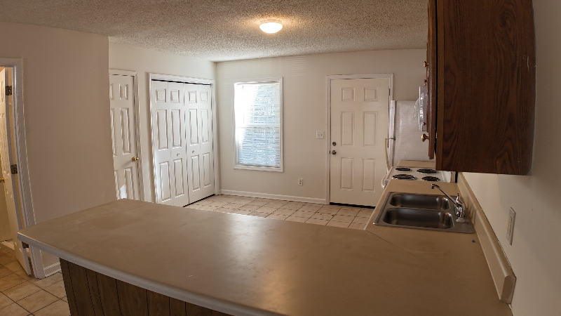 221A Springfield Cir #A - Photo 6 of 15