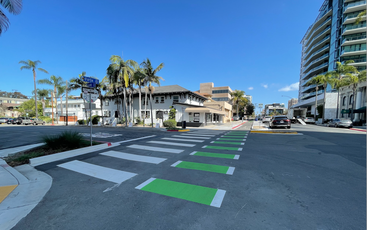 454 Olive Street - Photo 2 of 11