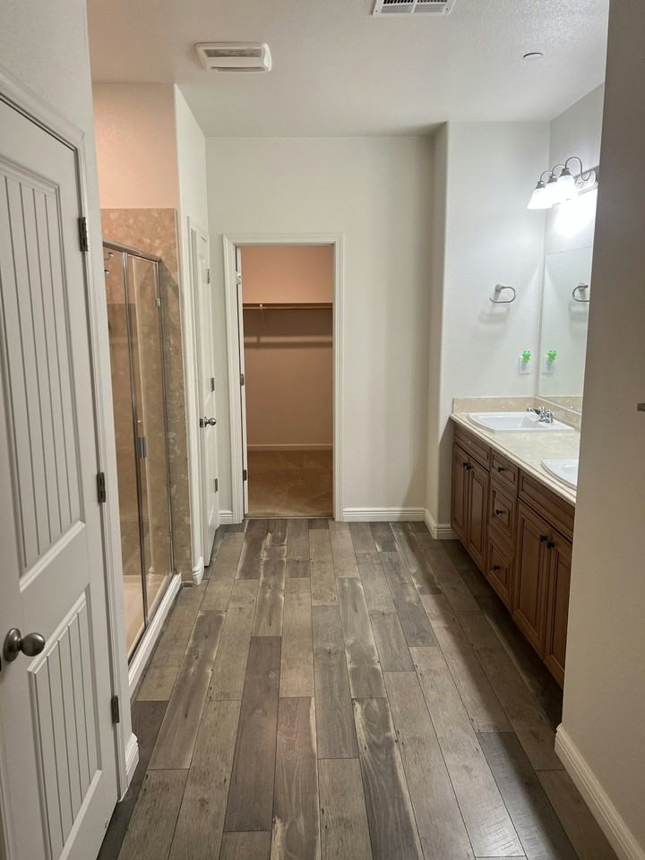 3261 Haskell Way - Photo 6 of 12