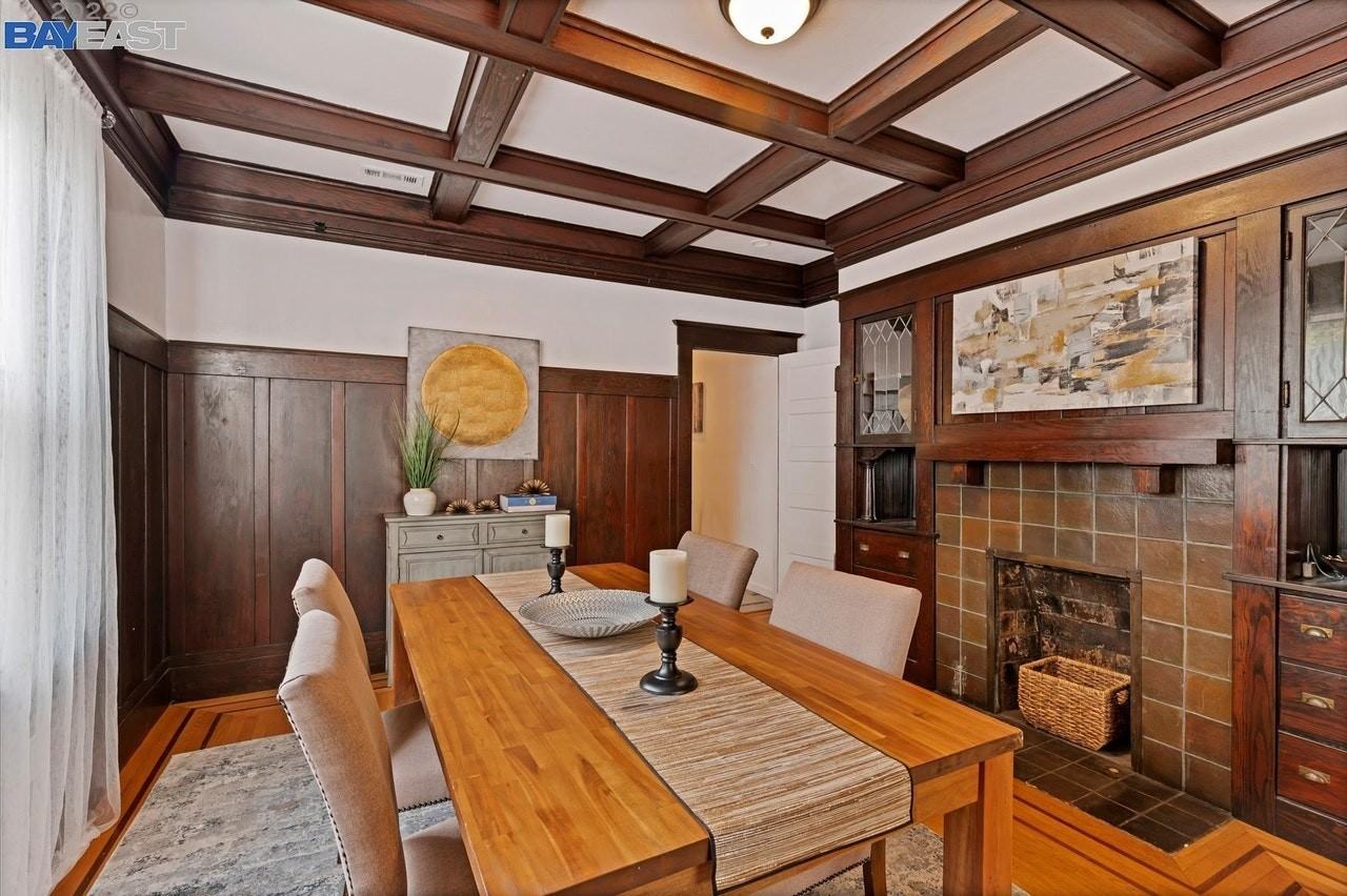 541 Foothill Boulevard - Photo 4 of 14