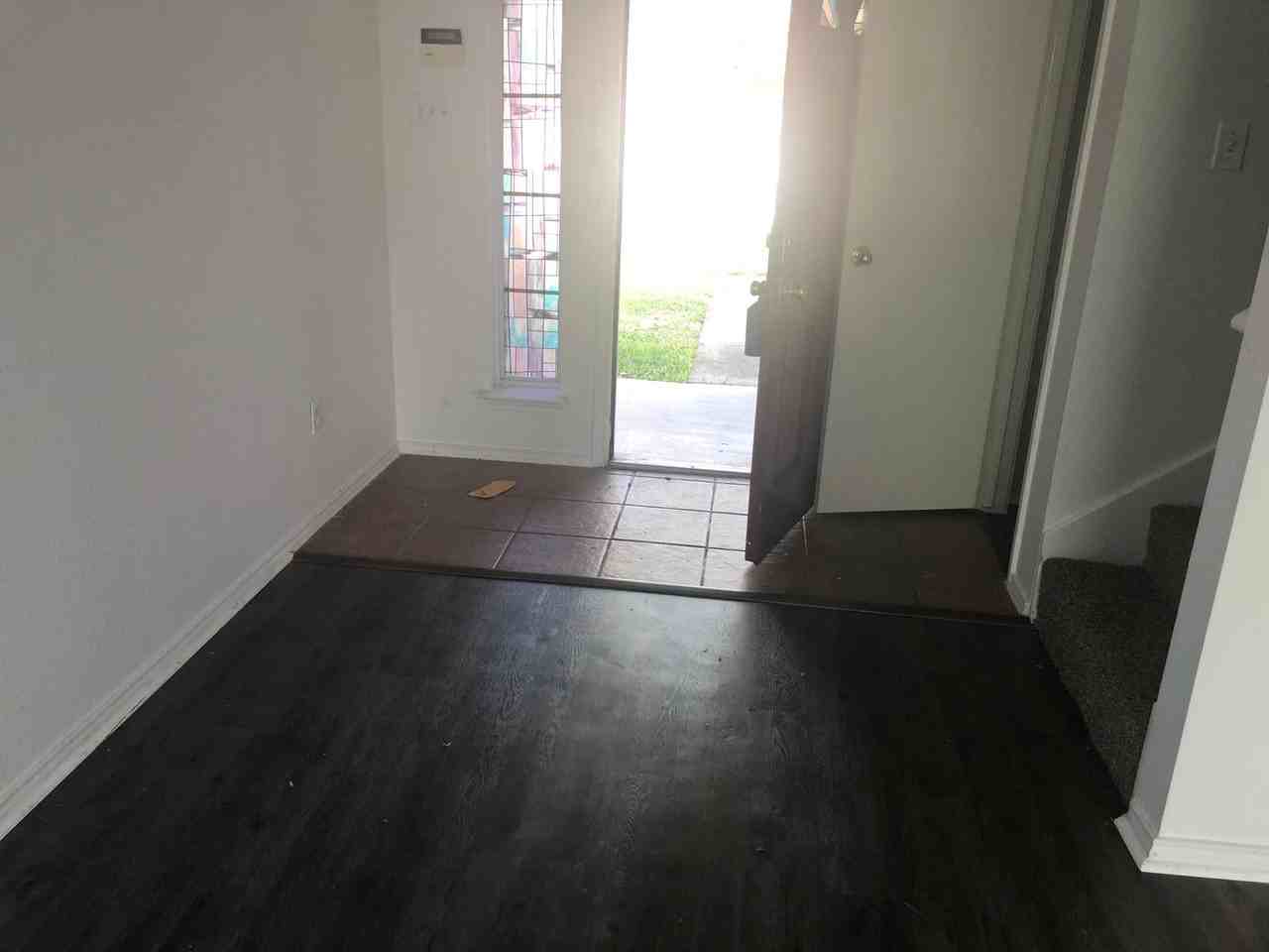 Allen St - Photo 6 of 11