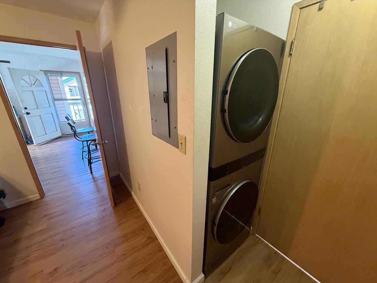 51 51 Kopi 4-205 #205 - Photo 6 of 11