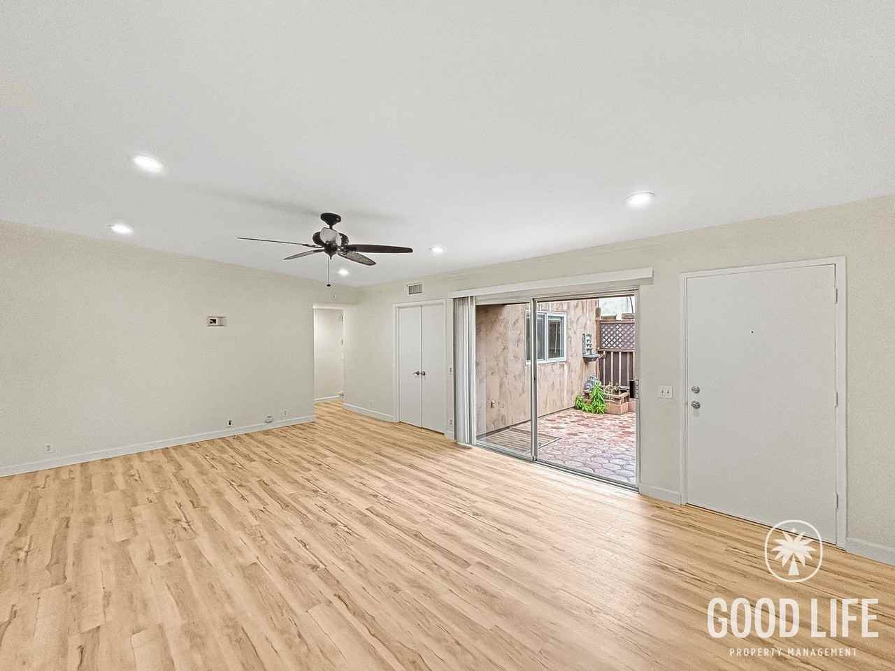 2552 Granada Cir - Photo 6 of 24