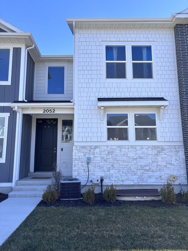 2052 N 4100 W #1 - Photo 2 of 22