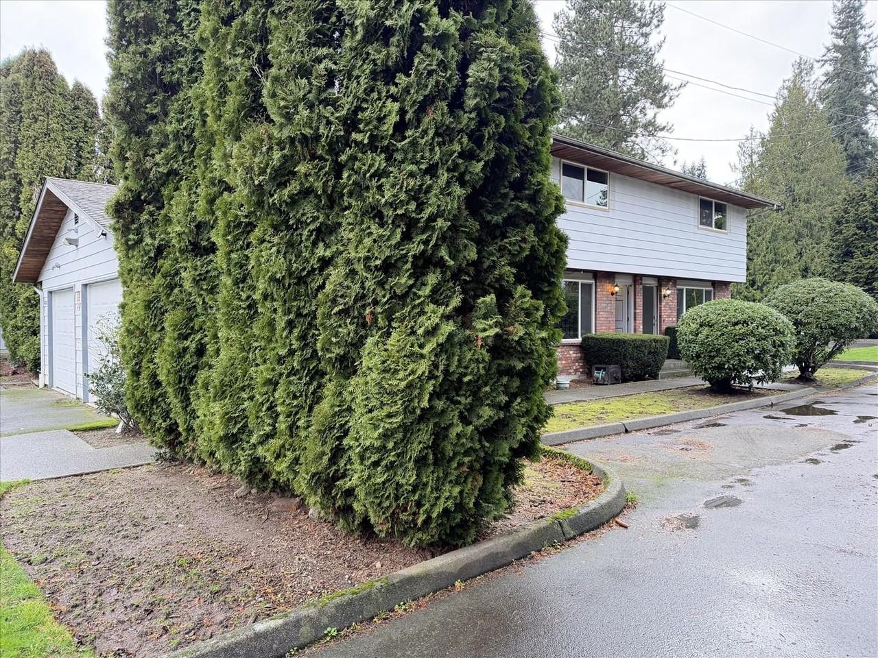 1615 63rd St Se #B - Photo 2 of 21