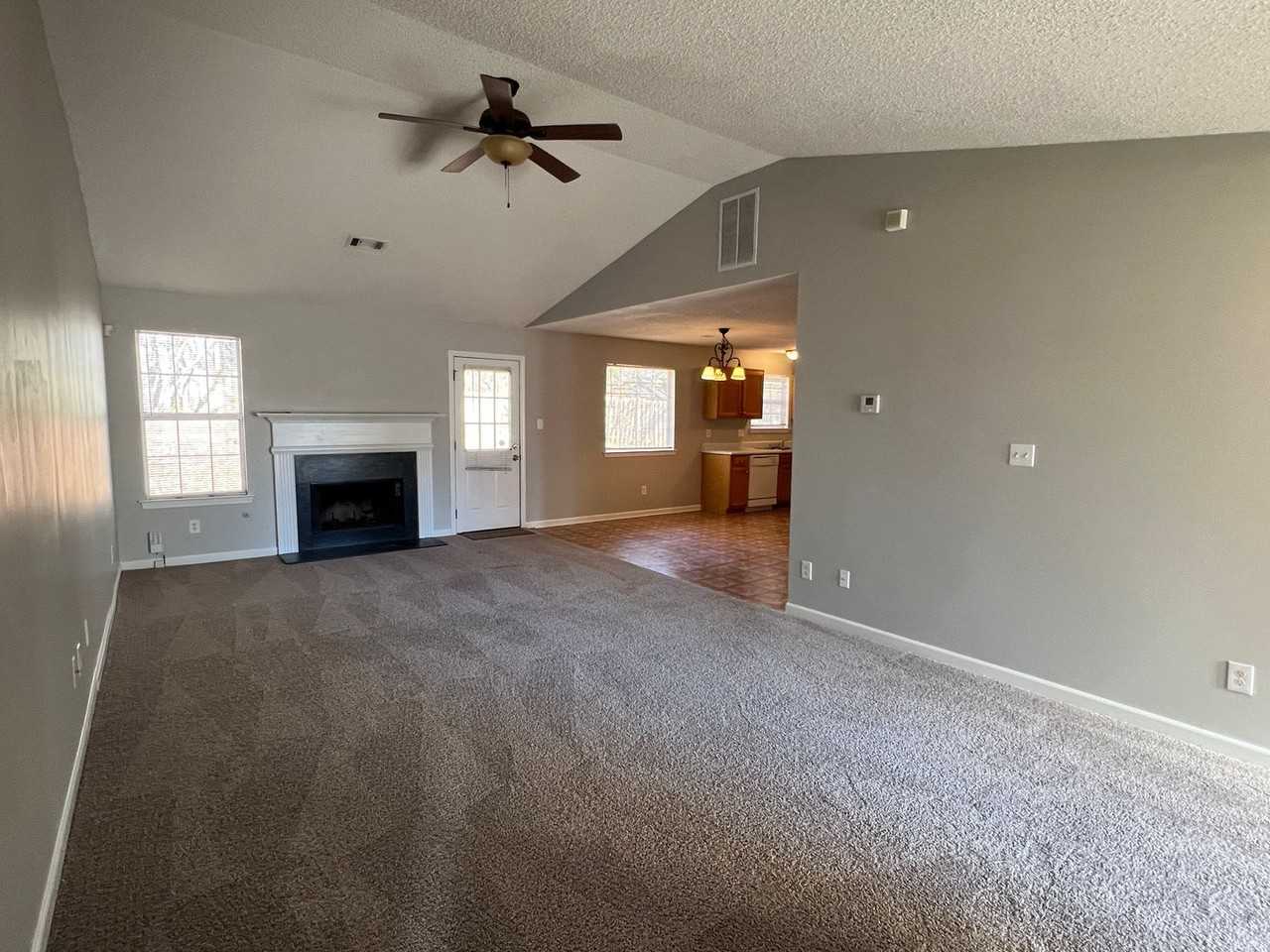 3414 Bells Landing Dr - Photo 3 of 11