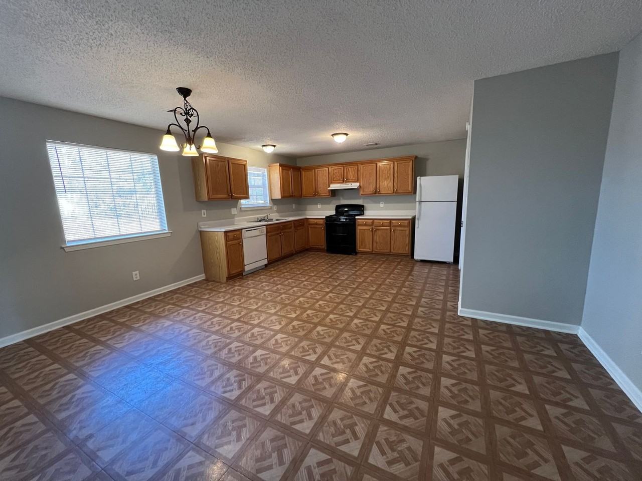 3414 Bells Landing Dr - Photo 4 of 11