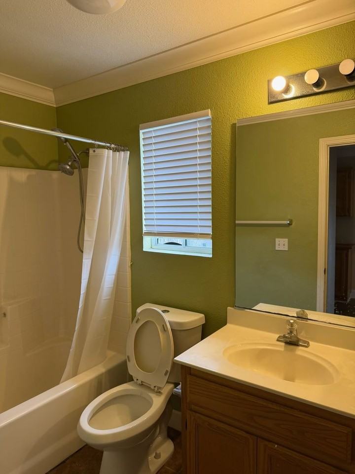 9436 Windrift Ln - Photo 2 of 6