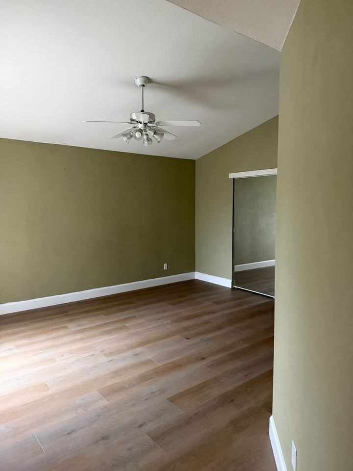 9436 Windrift Ln - Photo 4 of 6