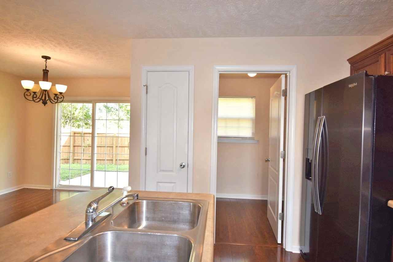 5137 Cicada Cir - Photo 6 of 13