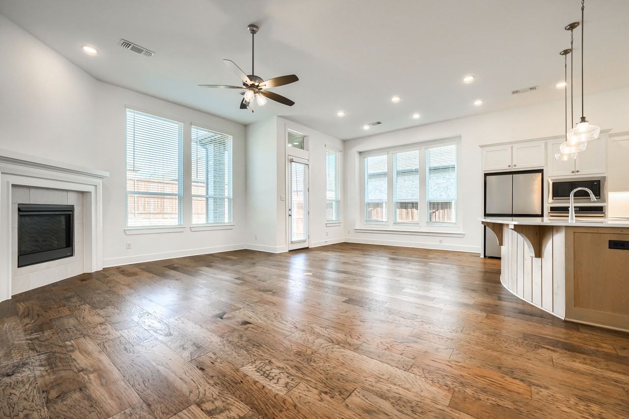 1307 Beach Blvd #NA - Photo 7 of 22