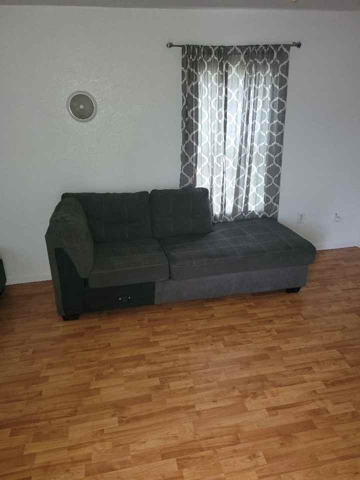 517 E Gladys Ave - Photo 3 of 15