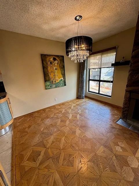 1735 N Fuller Ave #323 - Photo 7 of 24