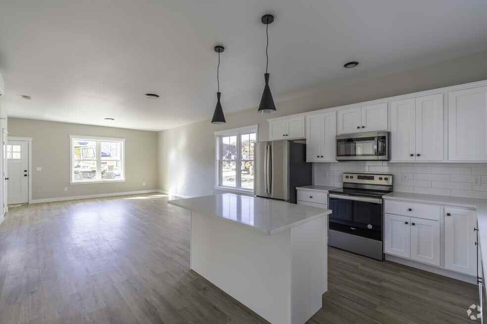 2 Jones Xing #2 - Photo 2 of 9