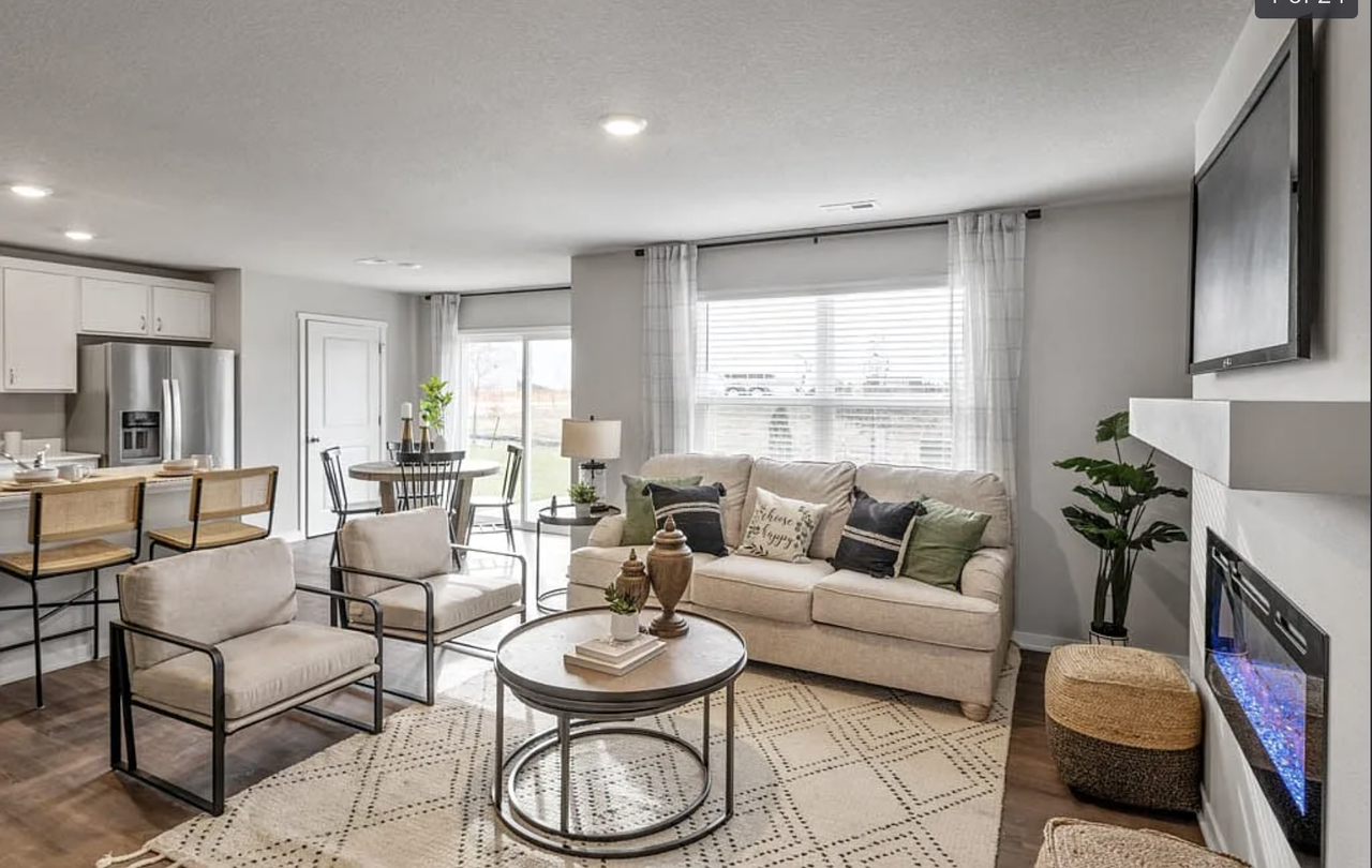 2569 Se Hawkins Dr #NA - Photo 7 of 23