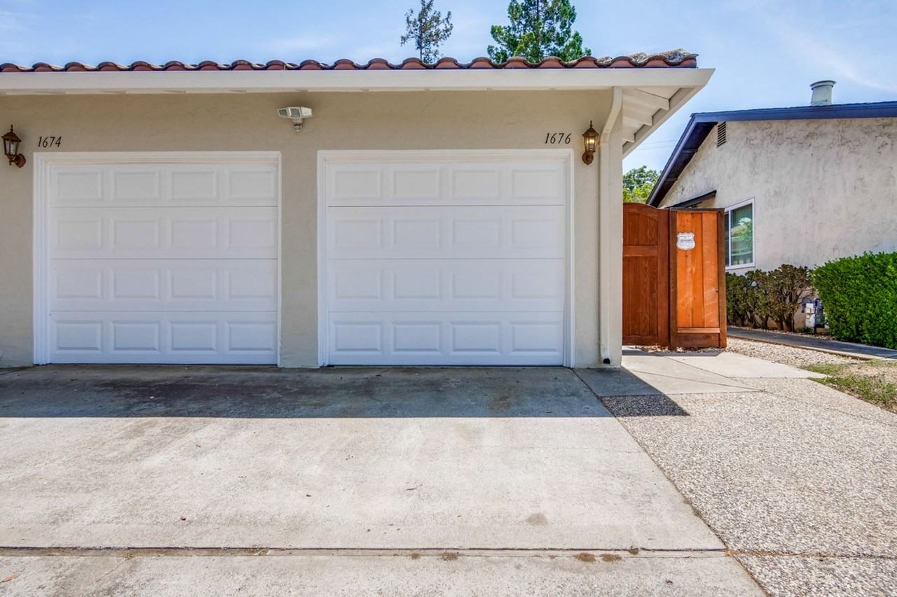 1676 Blue Jay Dr #B - Photo 7 of 18