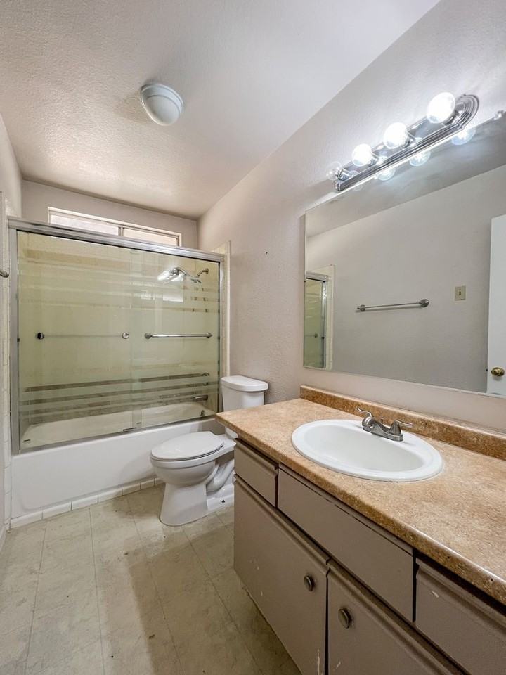 55595 Pueblo Trl - Photo 3 of 14