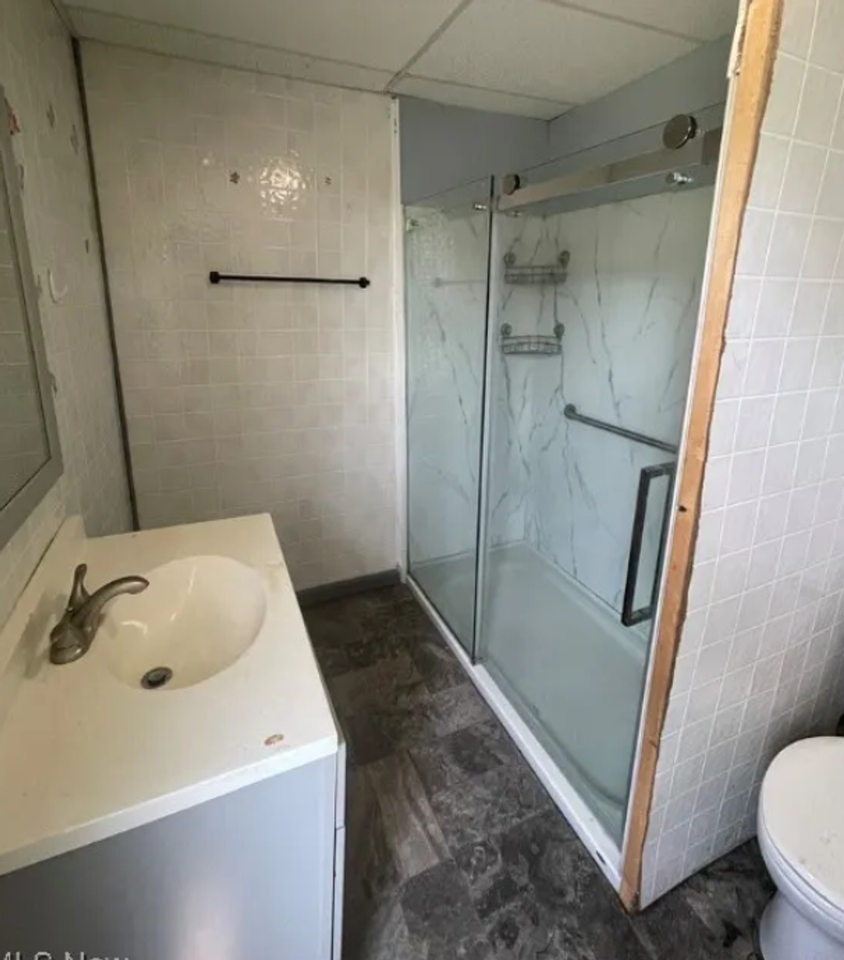 610 Elbon Ave - Photo 5 of 6