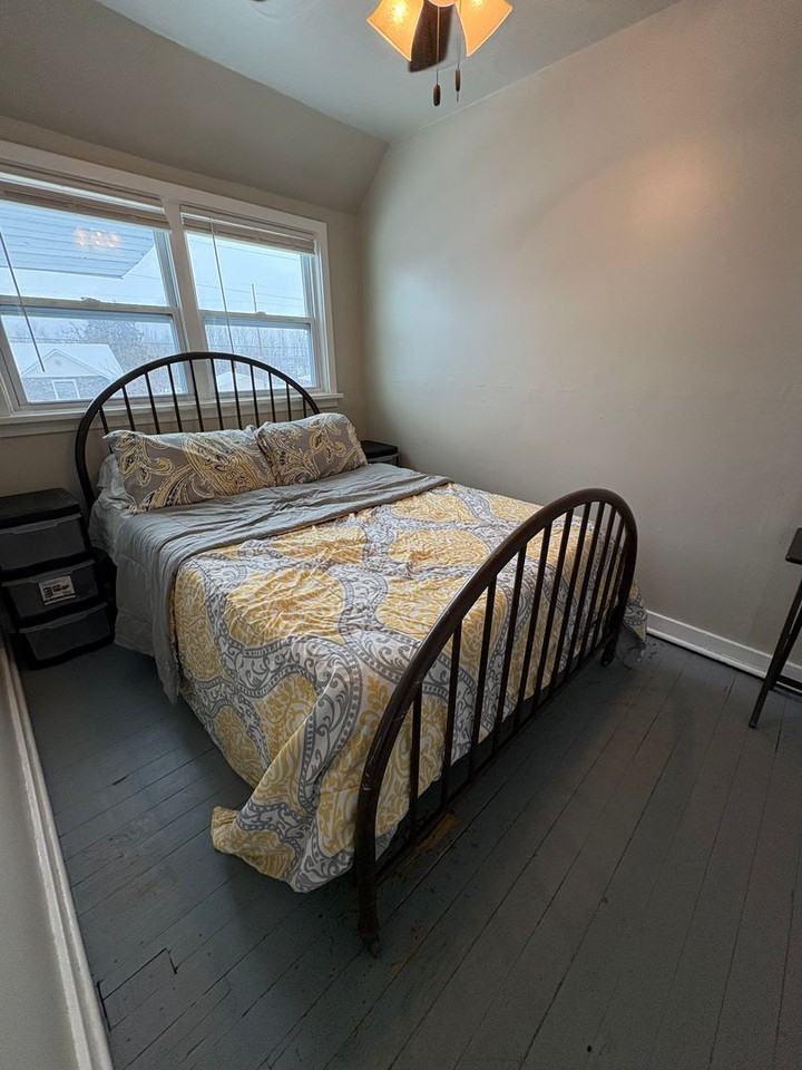 301 Kilbourn Ave - Photo 5 of 12