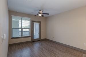 featured image of 1920 Hollister St