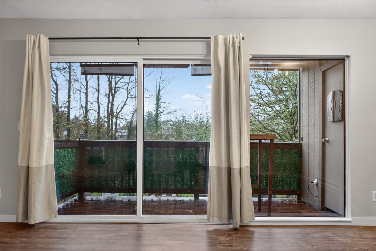 7726 Sw Barnes Rd - Photo 4 of 19