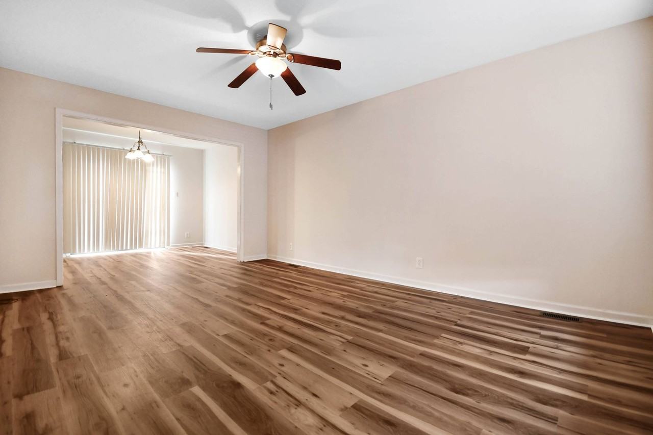 3784 Harvest Rdg - Photo 3 of 18