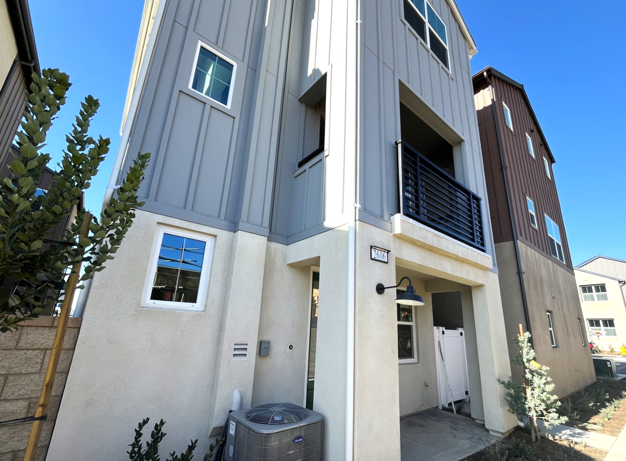 2606 E Hyde Paseo - Photo 3 of 26