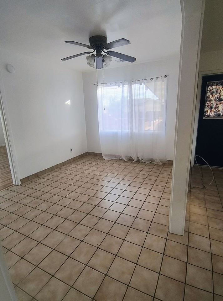 11058 Jones St - Photo 2 of 11