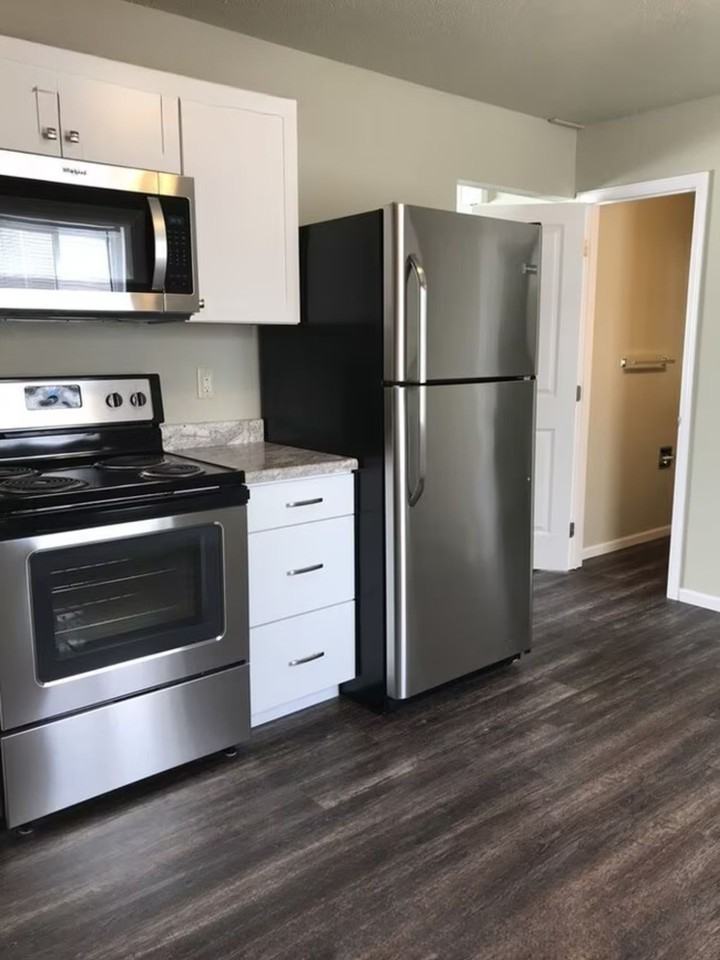 Marion Park Townhomes - Photo 4 of 21