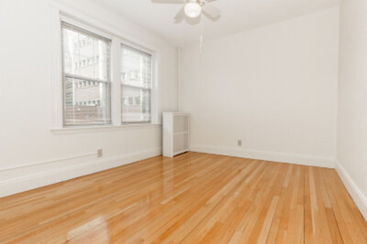 14 Alton Pl - Photo 3 of 10