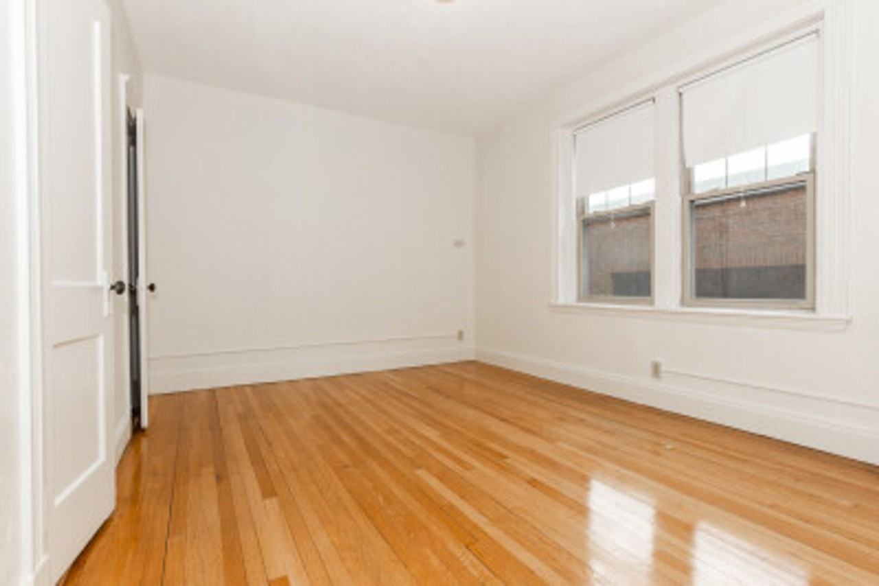 14 Alton Pl - Photo 4 of 10