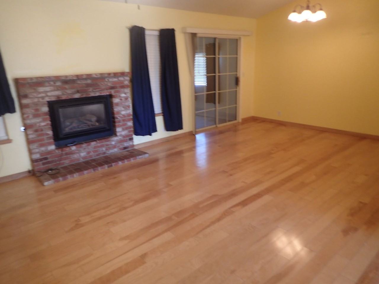 408 Christopher Ct - Photo 2 of 17