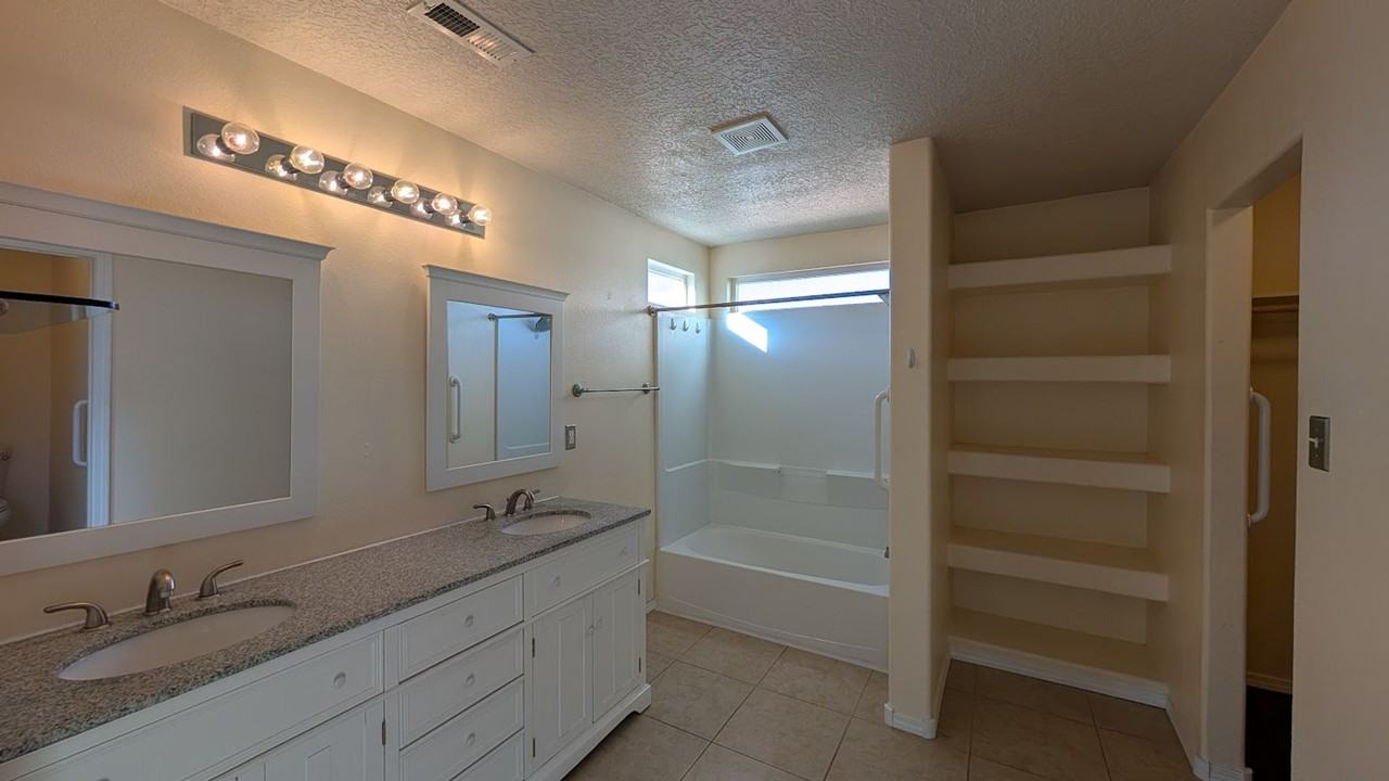 3705 Lucid Meadows Dr Ne - Photo 6 of 11