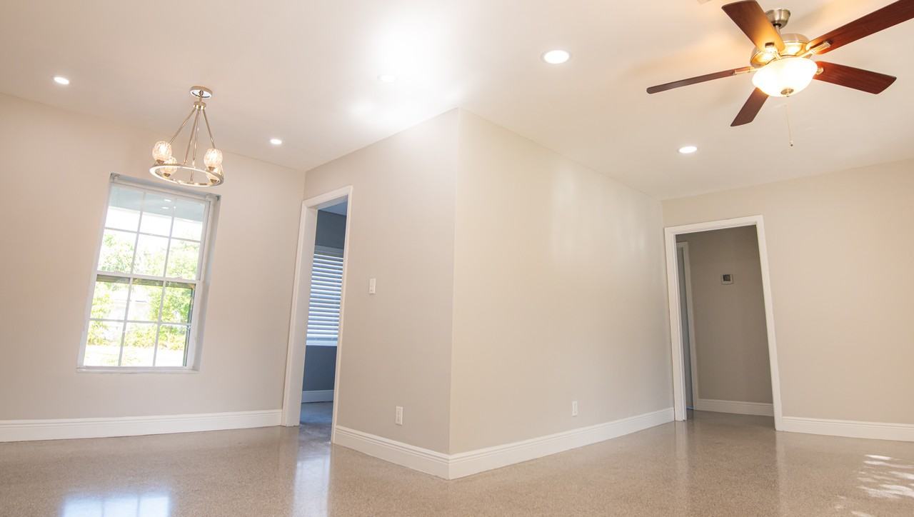 259 Bloomfield Dr #NA - Photo 4 of 16