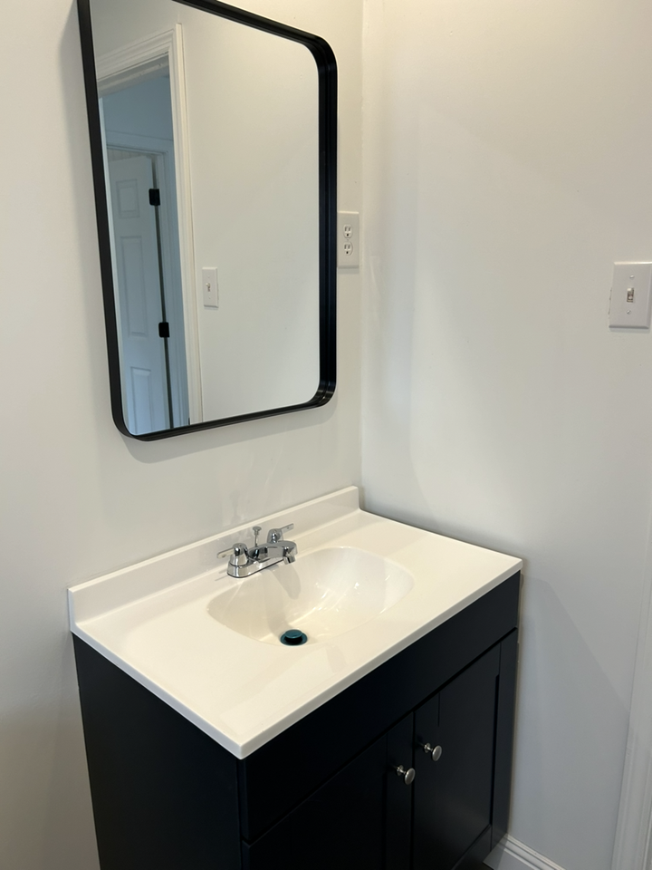 1723 Bloomfield Rd #NA - Photo 7 of 9