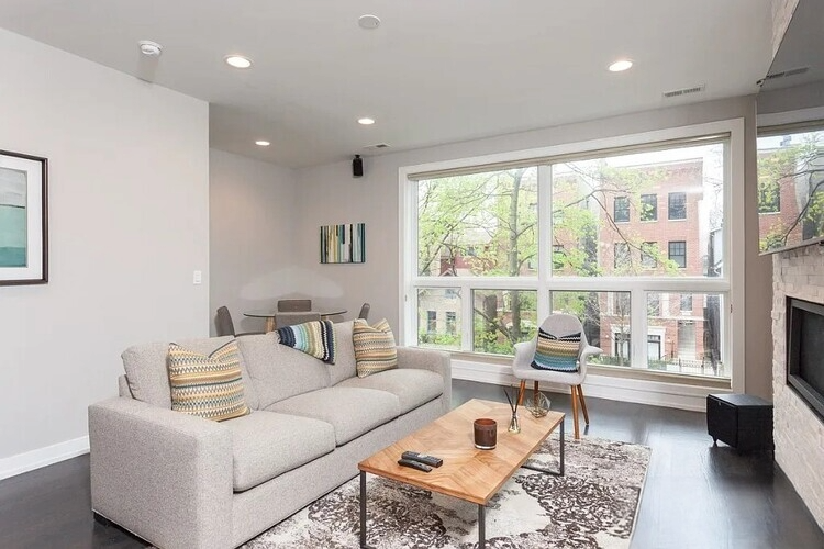 942 W Montana St #2 - Photo 5 of 18