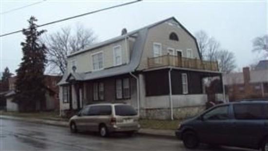 3730 Belle Ave #2w - Photo 2 of 2