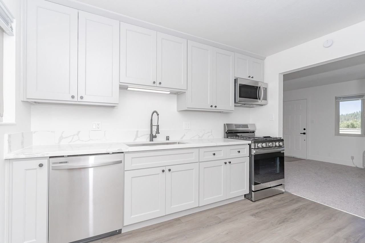 155 Lucas - QUADROS - 4 #4 - Photo 7 of 15